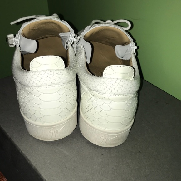 Giuseppe - Picture 4 of 4